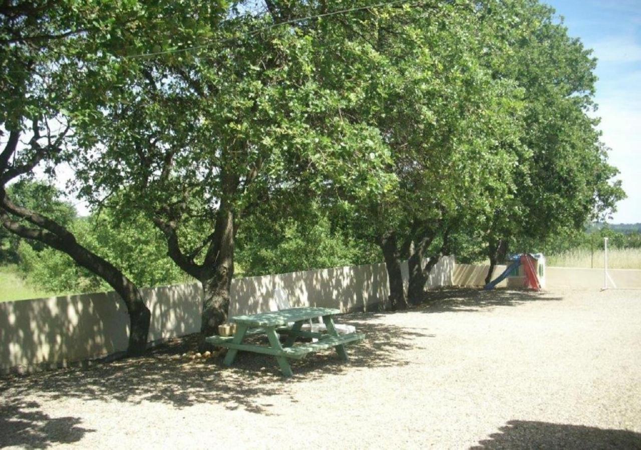 Les Chênes de Da-Li Acomodação com café da manhã Lezignan-la-Cebe Exterior foto